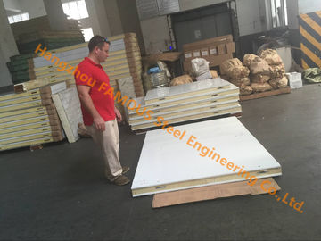 China koude pu van de de scharnierdeur van bergruimtepanelen camlock panelen 200mm voor bevroren voedsel leverancier