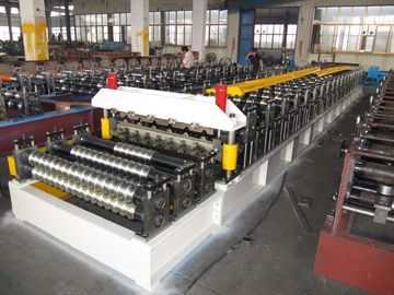 China De dubbele Laag plooide Broodje Vormt Machine 5.5KW door Ketting leverancier