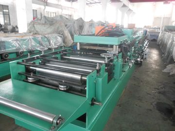 China Z Purlin walst het Vormen van Machine voor Gegalvaniseerd Staal met Hydraulisch koud leverancier