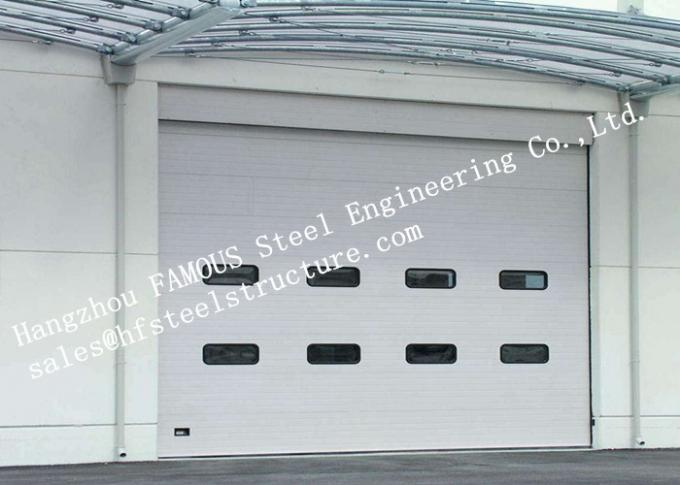 Moderne de Deuren Huidige Eigentijdse Elegantie van de Aluminium Industriële Garage met Gladde Lijnen 0